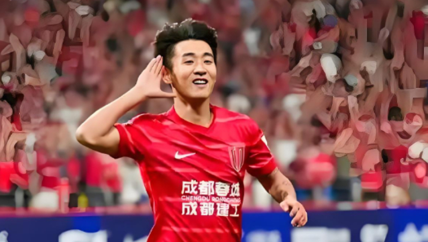 造惨案！韦世豪破门助成都蓉城5-0深圳，球迷：怎么用韦世豪，伊万你看到了吗？