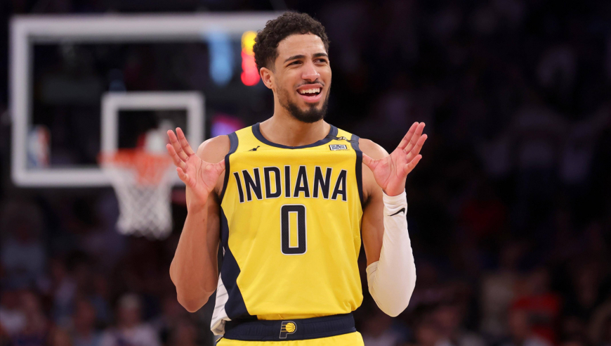 NBA2025赛季绝杀集锦：心脏骤停的瞬间！一球封神的传奇！——下