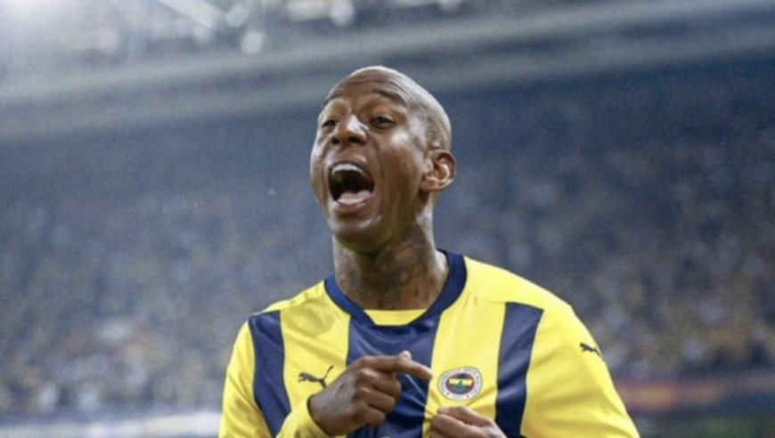 4-0！穆里尼奥老东家又赢了：15场不败双线争冠！1500万解约金没白花