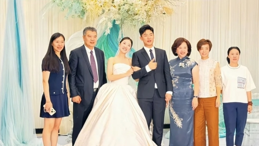门当户对！国乒总教练李隼亲家是天津体育局副局长，张怡宁王楠道贺