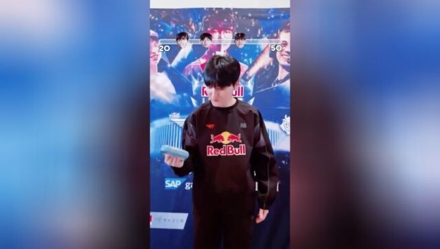 T1队内握力大比拼，有一人比Oner还猛