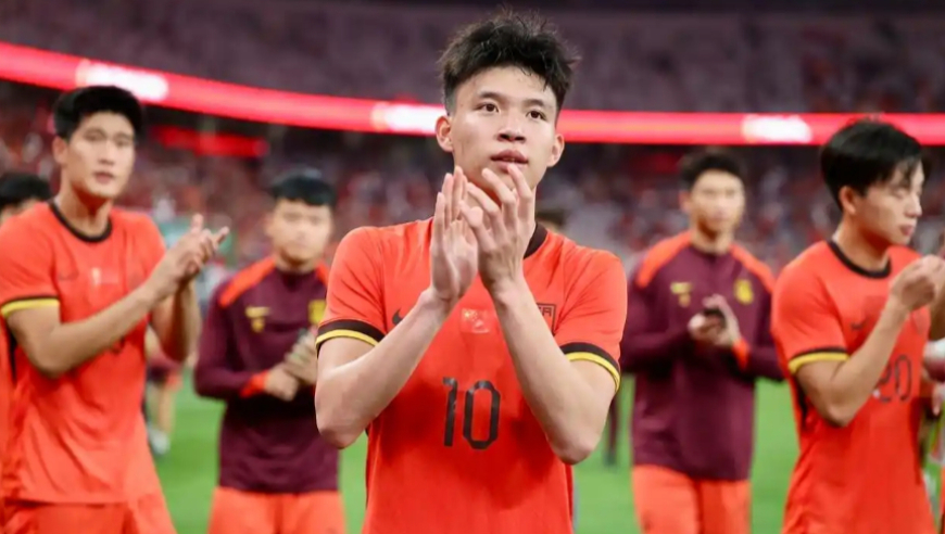 国足大胜和日本争冠！韩媒服了：比韩国队强！黄健翔生日许愿成真