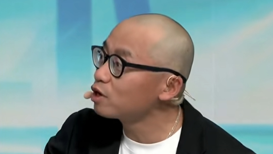 自由辩论火药味十足！杨毅独战徐静雨王猛现场神仙打架