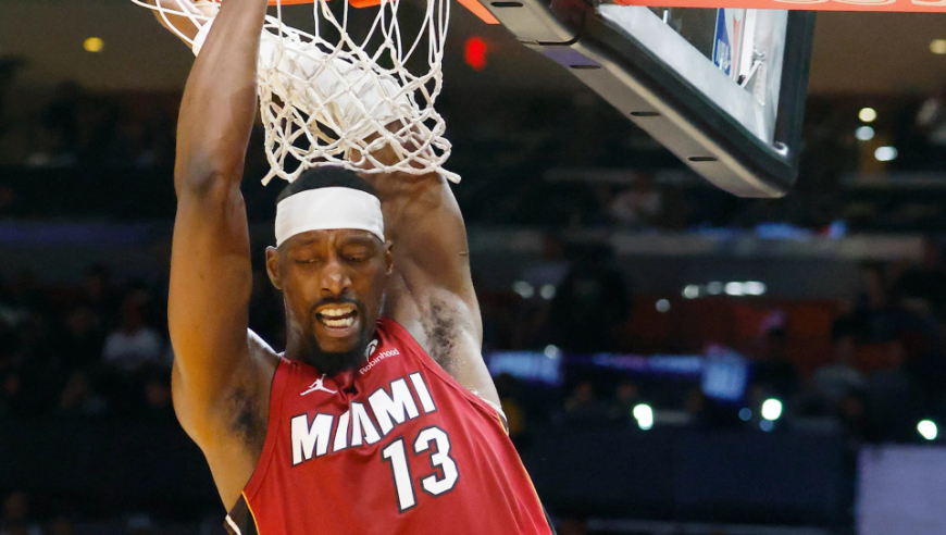 数据帝：83分先生创三大NBA纪录 三分8中8！奇兵32+10+0历史首人