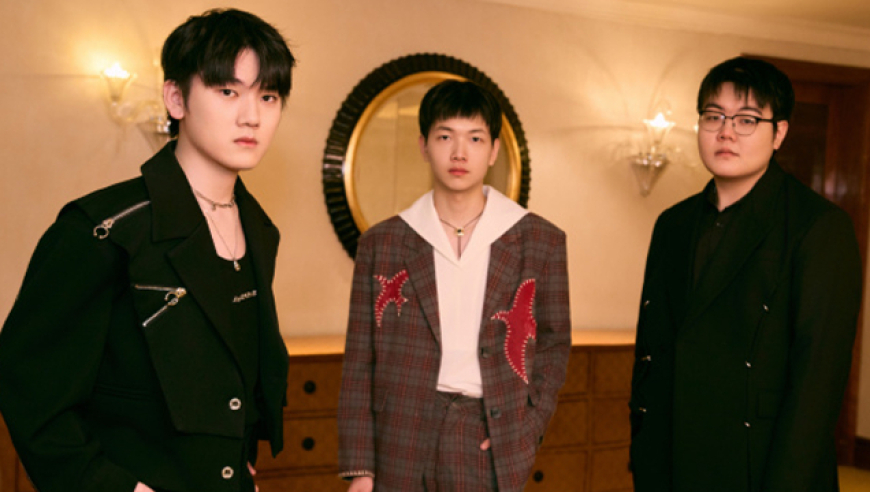 转会最新消息：TES官宣369 哥哥 小奶油续约，IG三韩援？