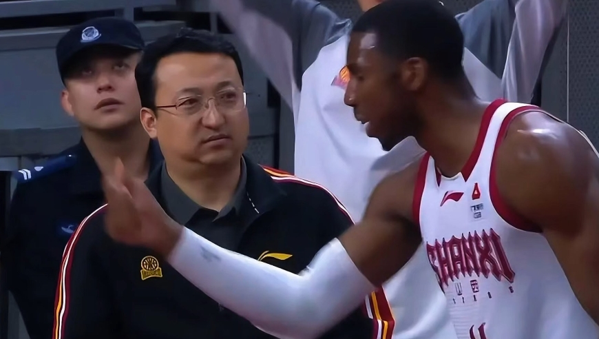 CBA新赛季外援&ldquo;大反派&rdquo;！为什么冲突总有迪亚洛身影｜议起复盘