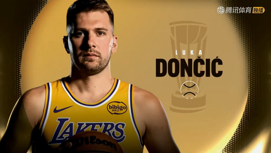 东契奇杀疯了！75秒连拿8分连进三分 詹姆斯高举双臂庆祝