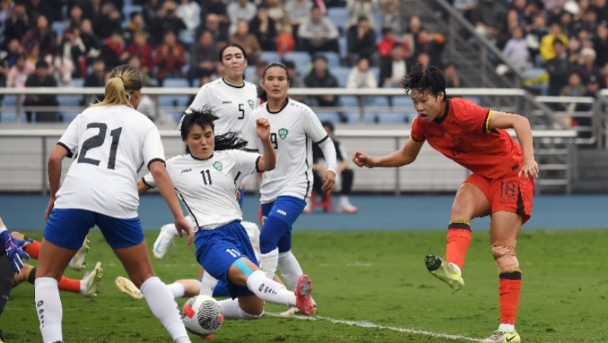 中国女足亚洲杯次战或调整阵容，取胜即提前锁定八强