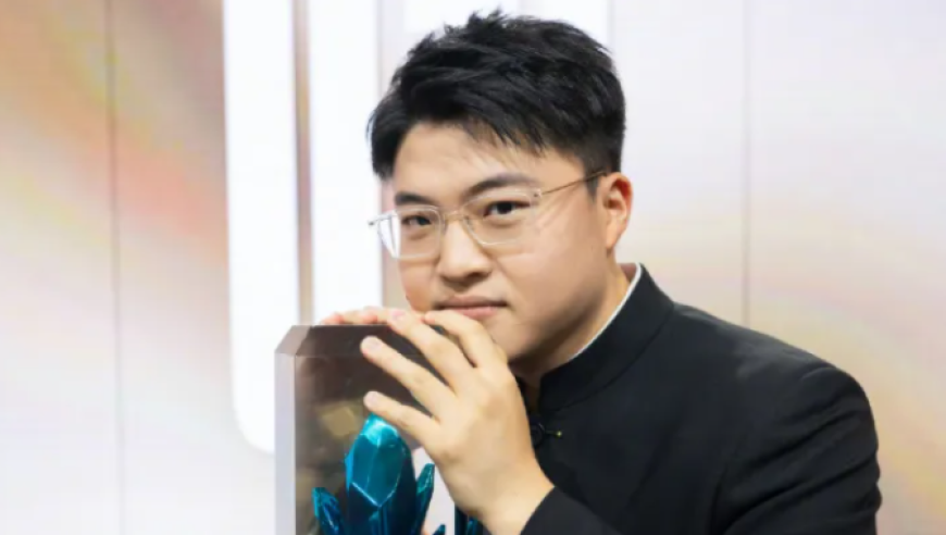 昊恺质问UZI后，仅4个小时删帖跑路，RNG老板透露：没人敢说