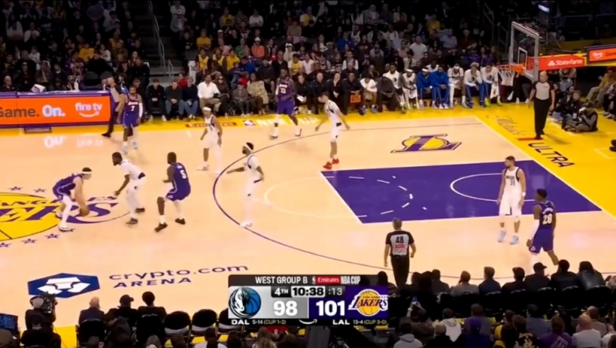 气势如虹！湖人独行侠决胜时刻：湖人瞬间轰出一波13：1带走比赛