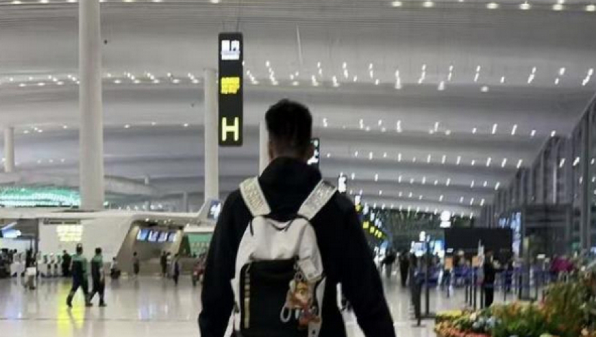 余嘉豪缺席全运男篮决赛引热议！浙江领衔多个单位挽留，最终协商无果