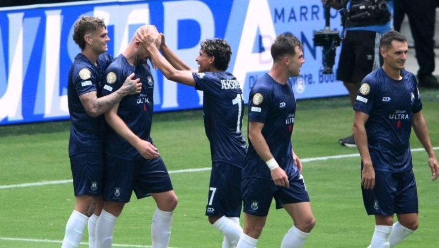 伟大的1-1！世俱杯最弱队逼平1亿欧豪门：3战1分丢17球 全队狂欢