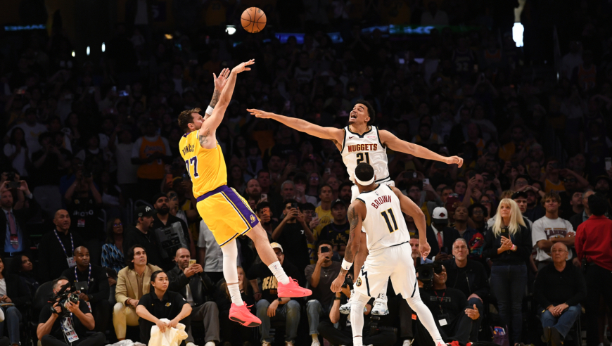 大心脏！东契奇30+11+13集锦 加时超难后仰致命一击