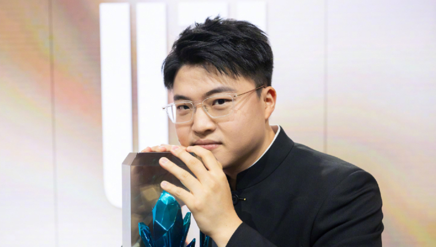 曾被称为Uzi接班人的5位AD，如今4人已经离开赛场，1人变成混子