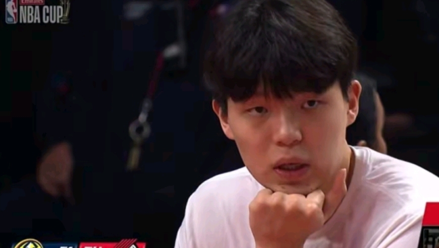 杨瀚森母亲发文，暗指儿子发福状态下滑是外因导致，随后删除动态