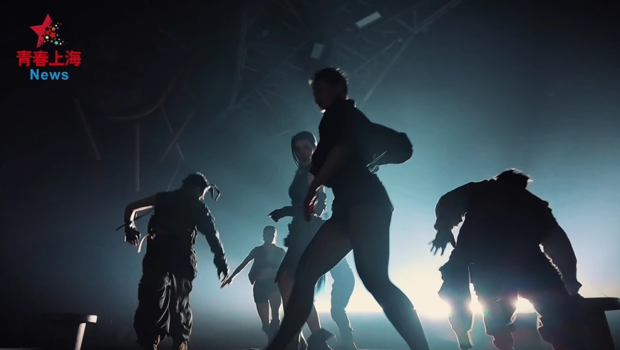 浸入式音乐秀《双城之战》全球首演，游戏IP如何走向线下玩家？双城给出答案