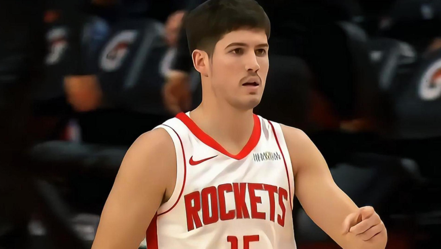 火三疯降临！杜兰特联手谢泼德100秒时间命中三记三分球碾压开拓者