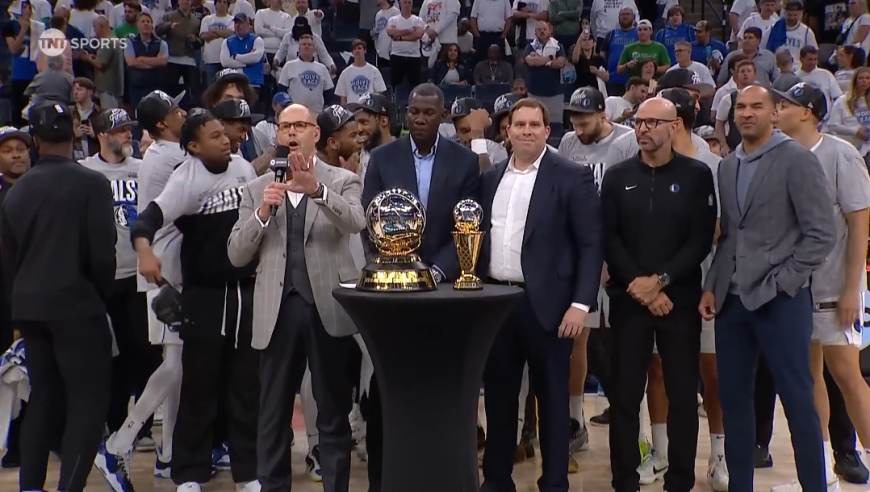 独行侠总经理下课！放走东契奇之前，他还放走了库里