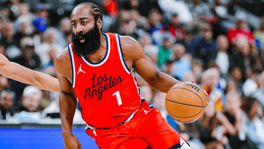 状态太火爆！哈登连造犯规连拿10分 一人打出一波10-0