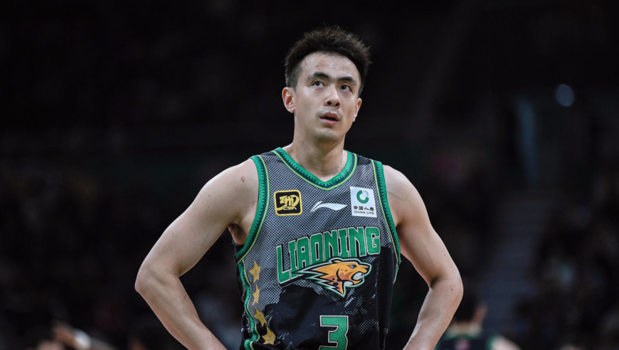 1.9秒绝杀与反绝杀却被裁判绝平 赵继伟加时超神强收比赛