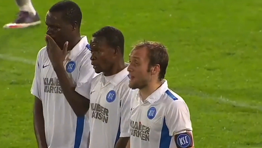 体坛记忆｜牛顿看了都摇头的十大诡异任意球