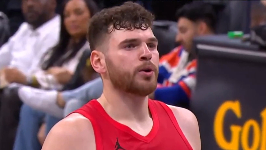 开拓者117-110赢国王，获3连胜！克林根21+17，杨瀚森达NBA里程碑