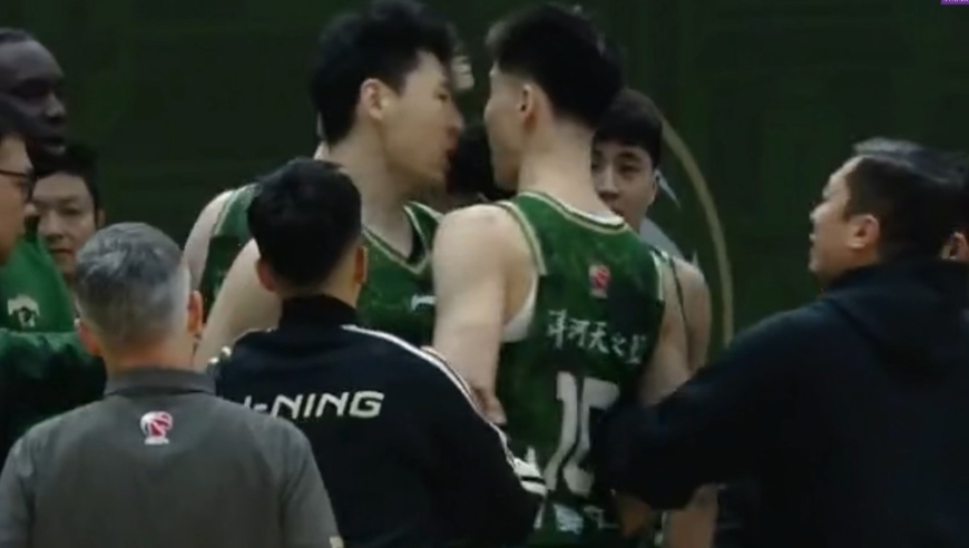 郭昊文与赵柏清爆发冲突，南京同曦搞起了内讧