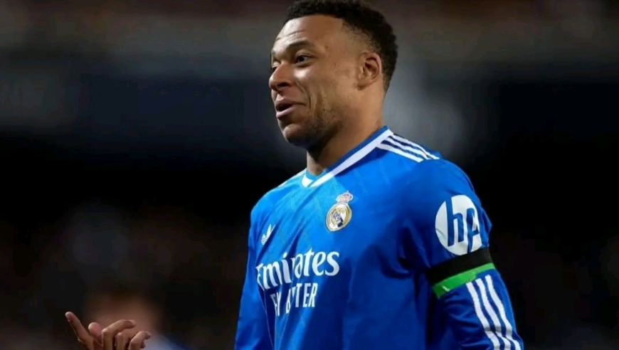 雷拉斯一条龙破门，姆巴佩压哨杀死比赛，皇马2-0瓦伦西亚