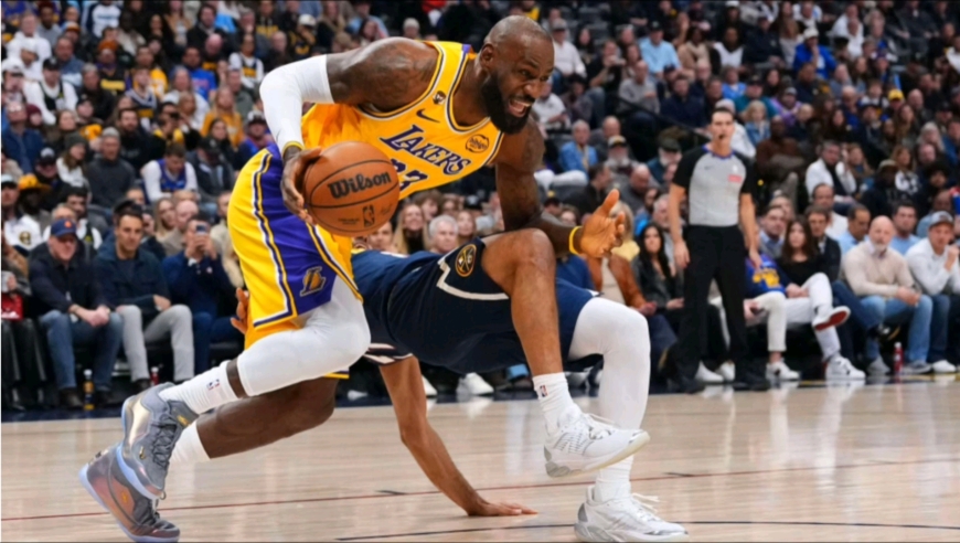 紧张到窒息！慢镜还原湖人掘金决胜时刻，湖人狂轰16-0逆转