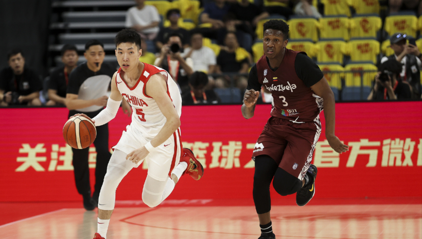 中国男篮大胜委内瑞拉全场集锦：胡金秋程帅澎均砍14分赵睿11分