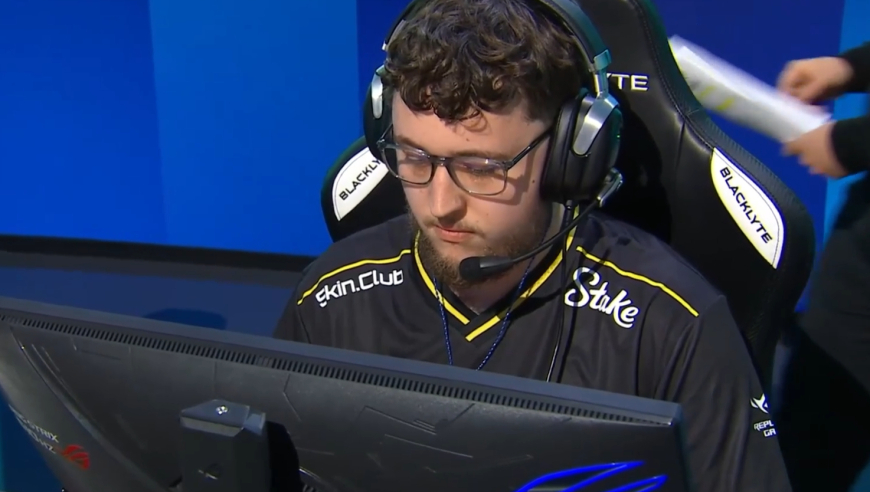 ZywOo：要五杀吗&mdash;&mdash;我没说是你的五杀！ ZywOo预定年度最佳残局！