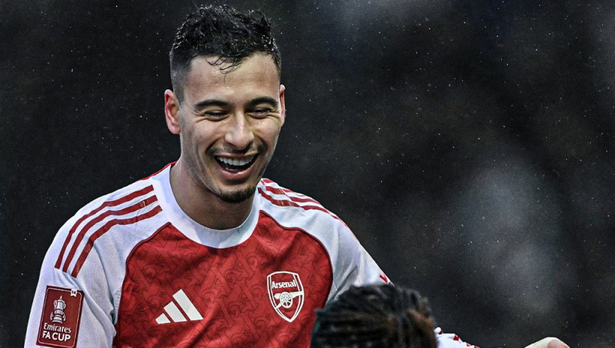 阿森纳4-1朴茨茅斯全场集锦：马丁内利帽子戏法 马杜埃凯失点