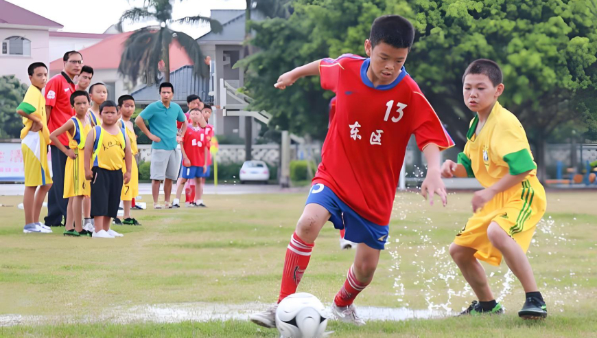 84个天选之子！孙继海揭秘青训录取比例，难过考重点大学