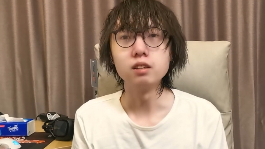 要给RNG赔2500万！Mlxg成老赖上热搜，太可惜了