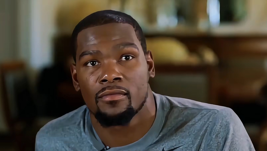 拒了杜兰特巴特勒！NBA最美女神瑞秋，为何被场均4分替补防死？