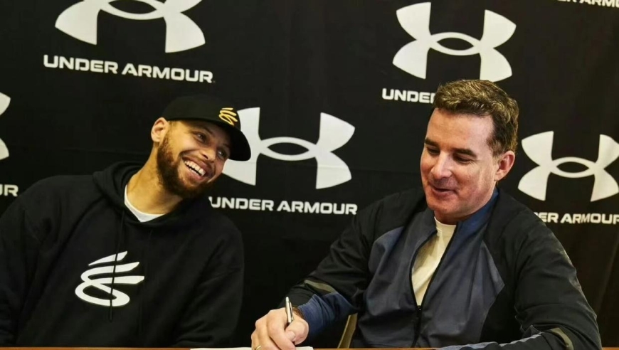 库里官宣解约！这可是终身合同啊！进入自由市场，下家会是谁？