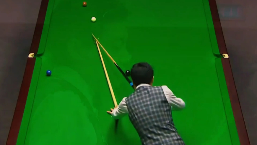 体坛记忆｜斯诺克的灵魂正是斯诺克，被超彩球错乱，丁俊晖用防守逆转