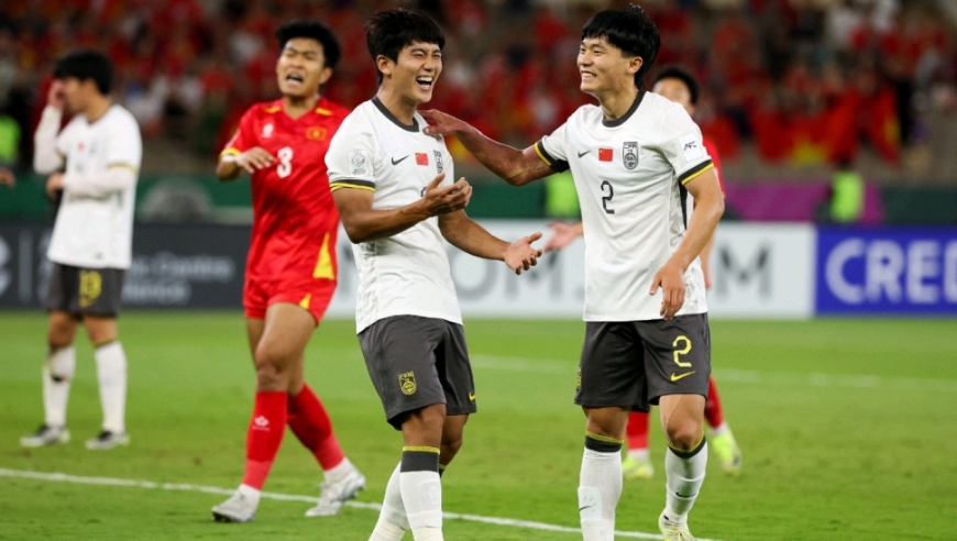 3-0！中国U23男足太猛了，连赢3个小组第一进决赛，创造4档奇迹