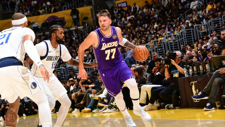 手刃旧主！东契奇35+5+11集锦：助攻老詹再现恐怖传球能力