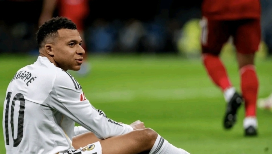 庸医实锤了！皇马队医惹怒佛爷：搞错姆巴佩左右腿 向AI询问咋治疗