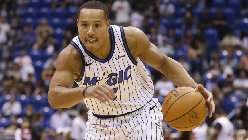 血亏！5分5助0板！就这，7换1！！！4个首轮啊