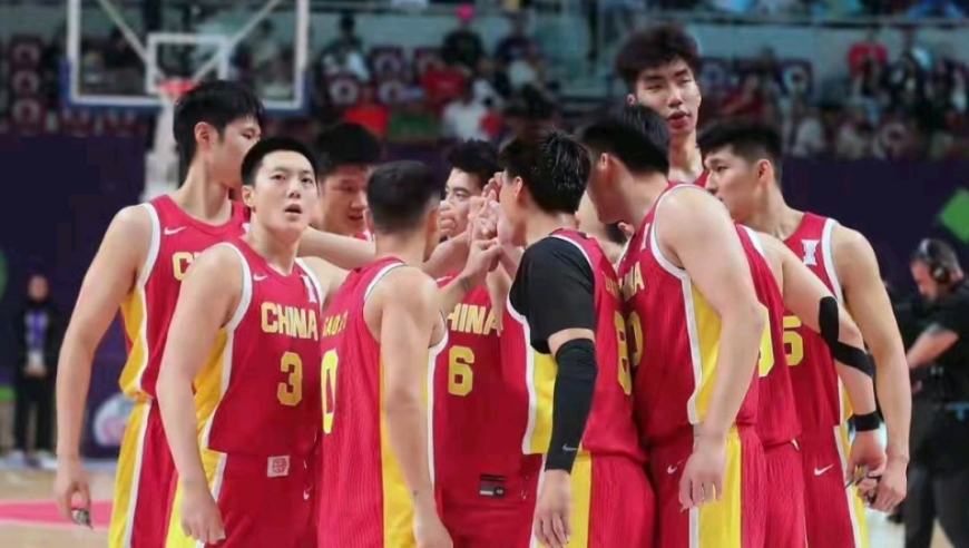 CCTV5直播！中国男篮世预赛决战日本，控制失误+严防对手三分太关键，郭士强背水一战