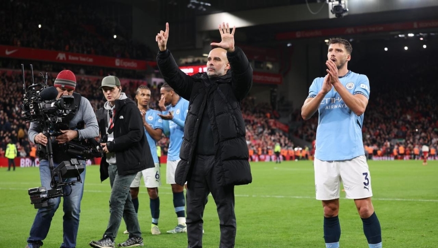 瓜迪奥拉甩开斯洛特，上轮惜败卡里克下大棋，曼联客战阿森纳同为接近赛季转折点！