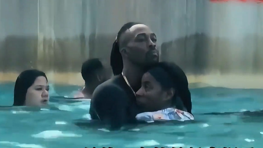 霍华德宣布破产，借钱布朗尼，被老詹痛批！