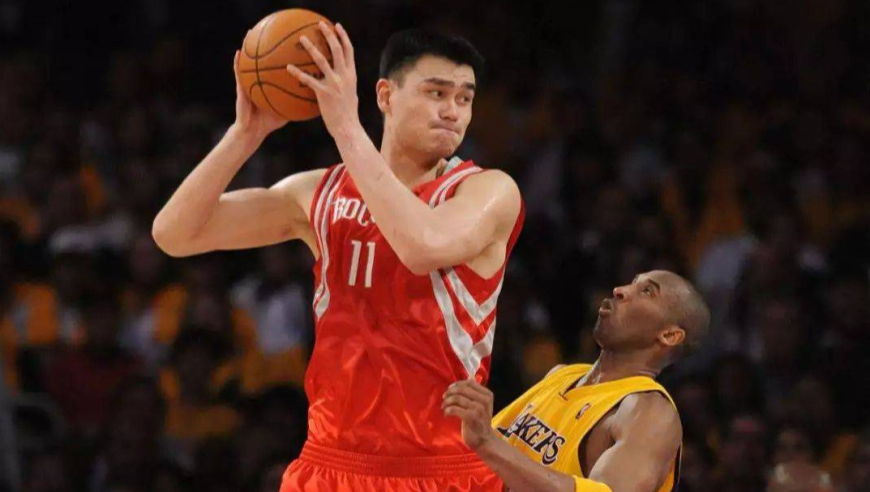 一次看个爽！姚明10分钟生涯集锦：那会的球迷是真幸福