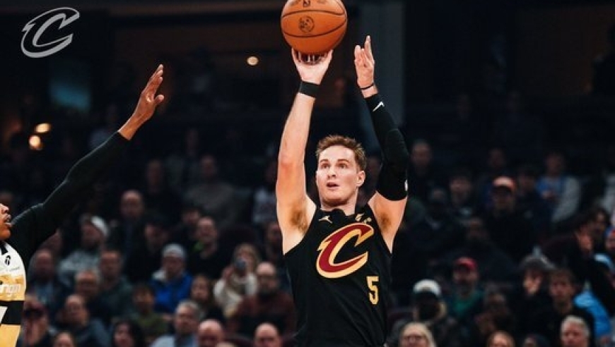 超级射手跟着哈登，你就等着被喂吐吧 | 数据不说谎