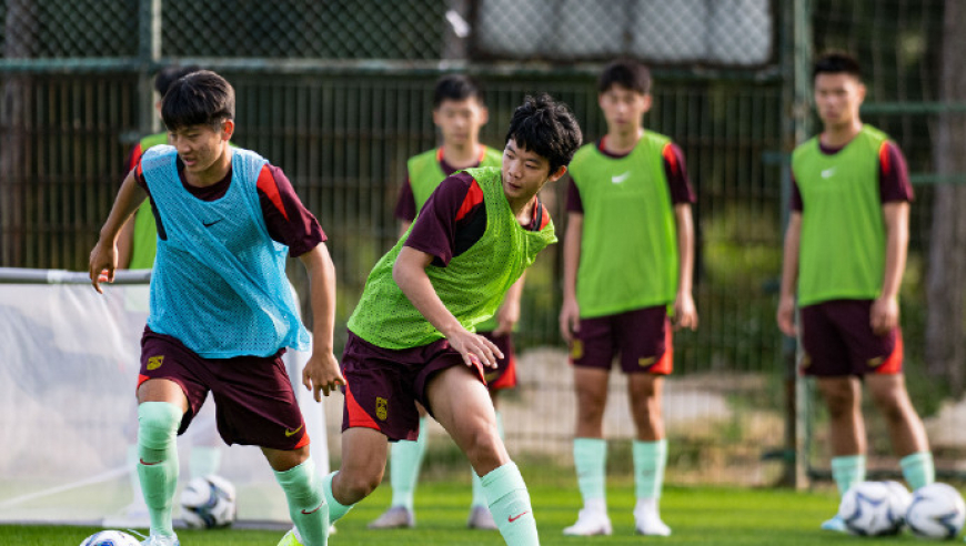 力争开门红！U15东亚杯-中国VS日本首发：泰山3将+恒大申花各2人