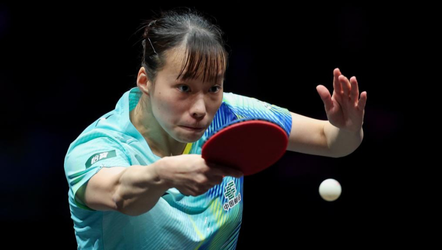 开局慢热！石洵瑶首局突然崩盘 张本美和轰出11-5轻取1-0