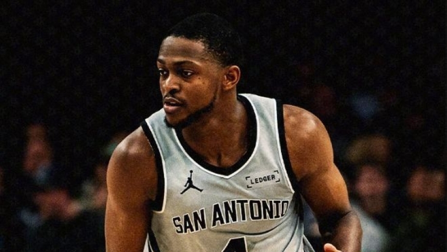 单节21分创造历史鹈鹕新秀33+10+10，榜眼准绝杀，马刺拒25分逆转