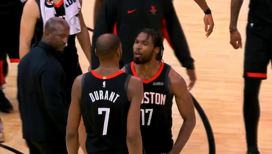 死神绝杀！杜兰特生死时刻三分绝杀太阳 布克错失最终绝平球